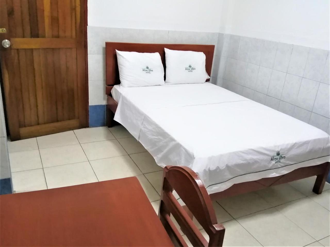 Hotel Aloe Uka Икитос Экстерьер фото