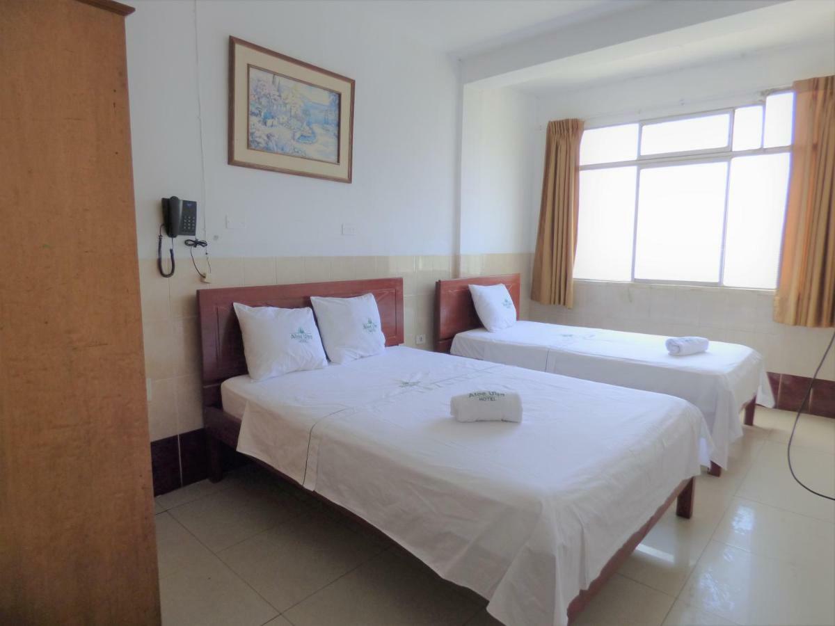 Hotel Aloe Uka Икитос Экстерьер фото